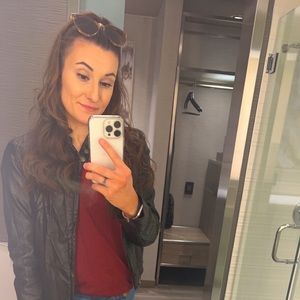 Meet your Posher, Chantal